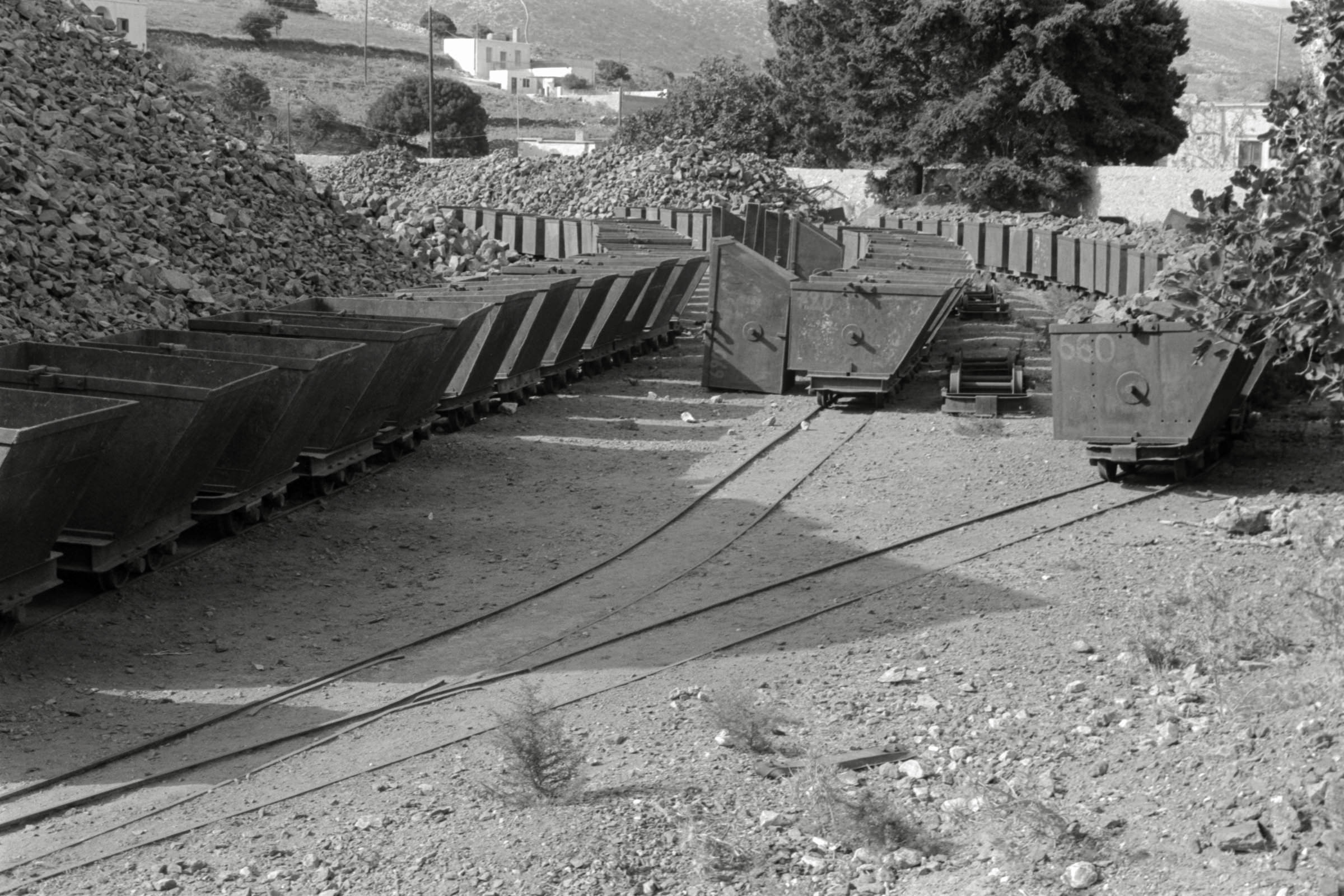 AHP F1991 09 005 sc250507 img30 NLP